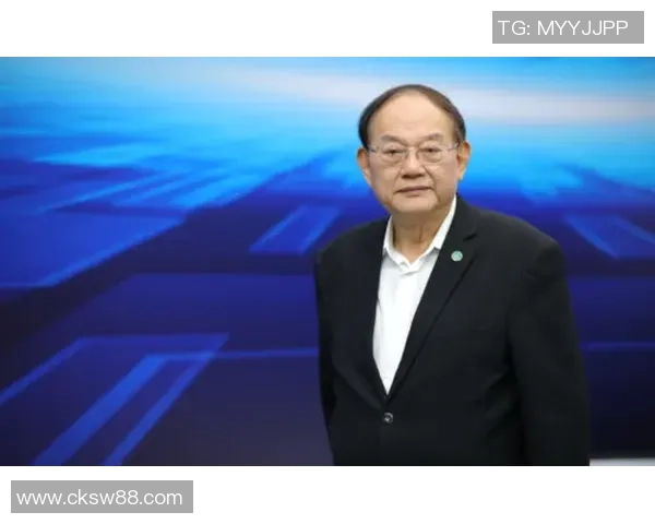 杨丽专访：从青涩少女到羽毛球冠军的奋斗与成长之路